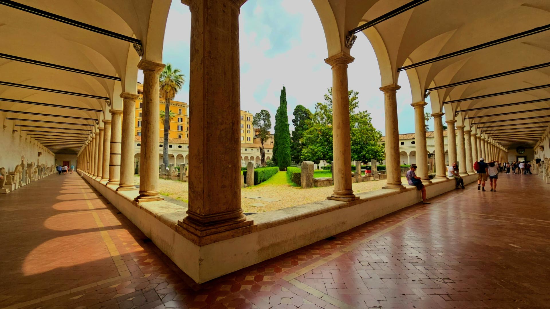 Ionone - City's Stage - Chiostro di Michelangelo